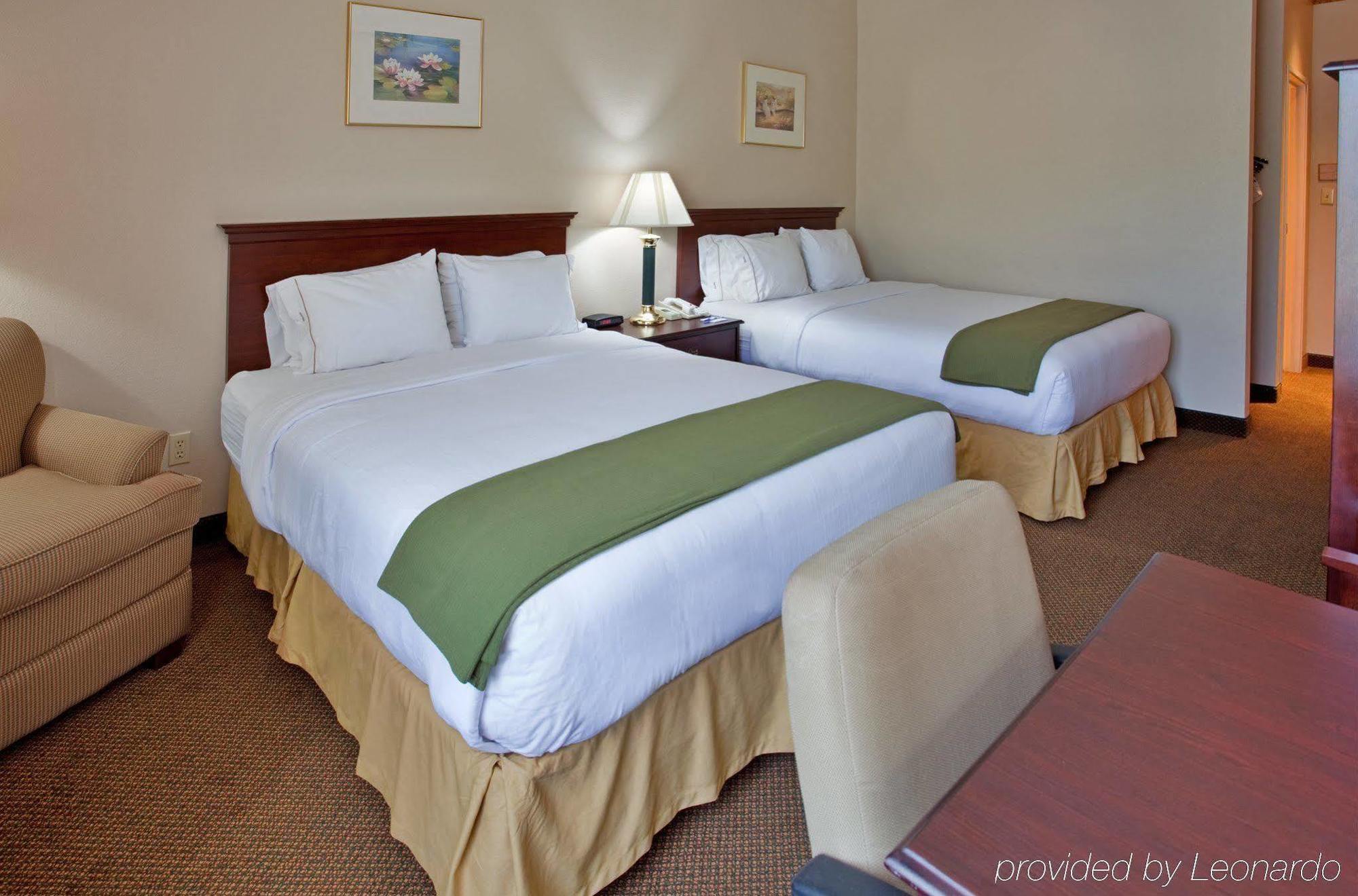 Hotel Comfort & Junction - Near Riley