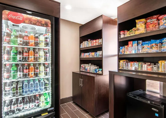Comfort Inn & Suites Junction City - Near Fort Riley